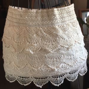 Nabee Lace Layered Mini Skirt